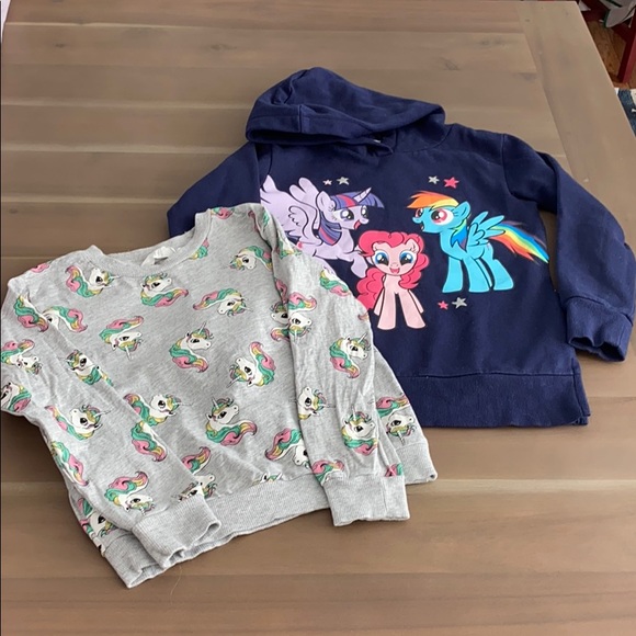 Girls H&M Sweathirt & Long Sleeved Tops 4-6 Years - Picture 1 of 3